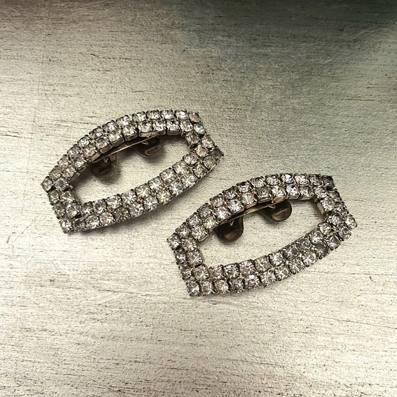Musi Vintage Rhinestone Shoe Clips - Picture 3 of 12